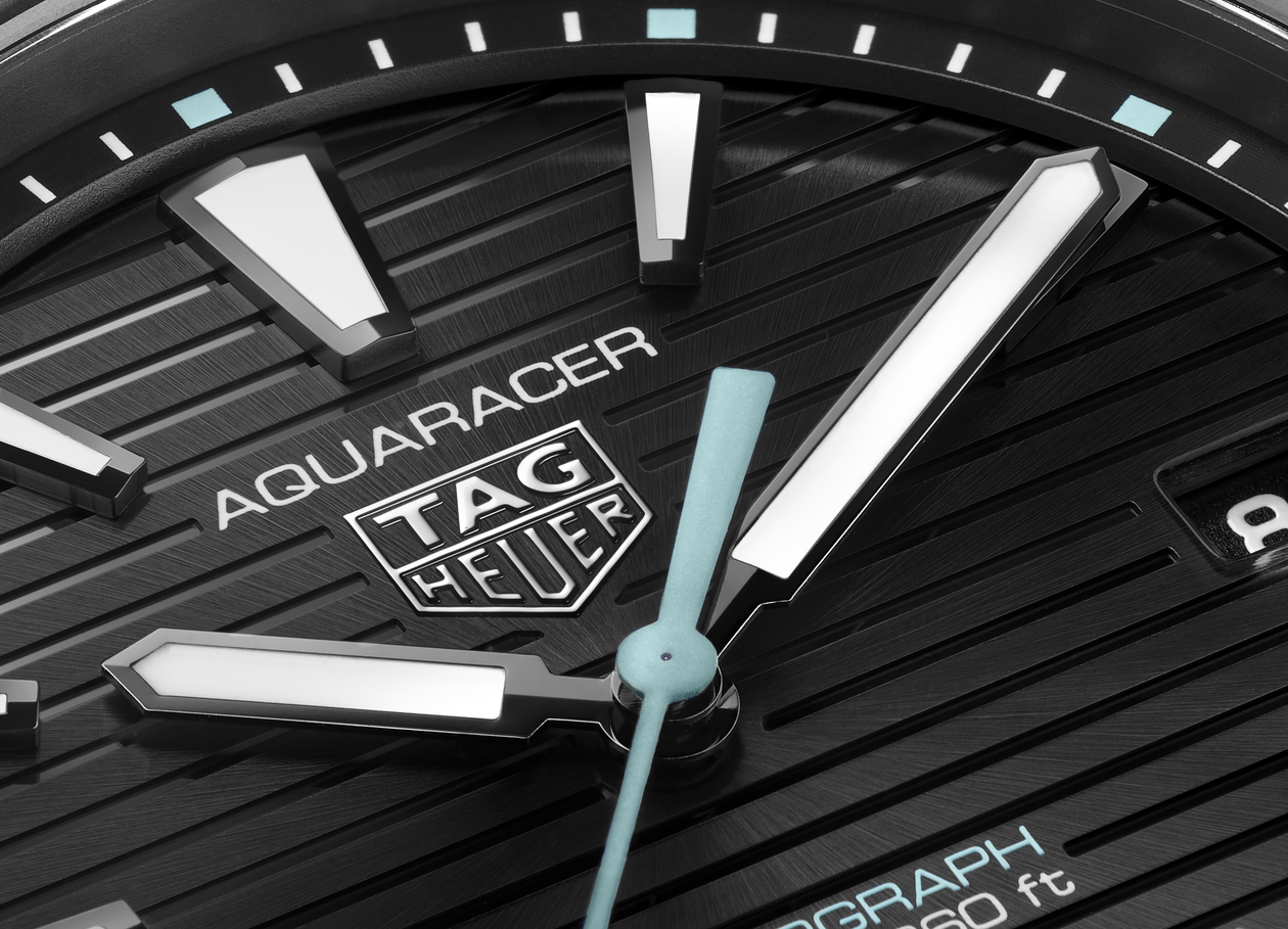 TAG HEUER Aquaracer Professional 200 SOLARGRAPH TAG Heuer AQUARACER Référence :  WBP1112.FT6199 -6
